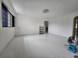 Blk 709 Hougang Avenue 2 (Hougang), HDB 4 Rooms #449274121